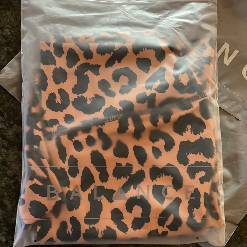 Balance Athletica Ascend King Cheetah Leggings